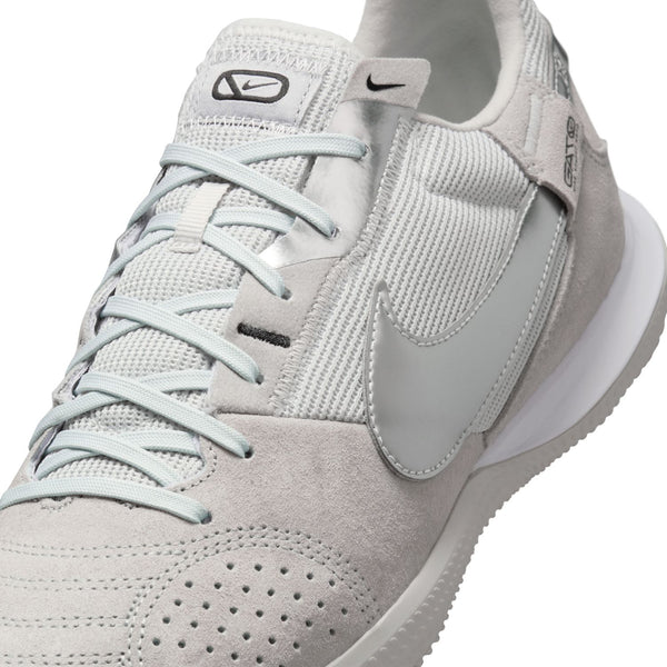 Nike Streetgato - LT Smoke Grey/ Metallic Silver